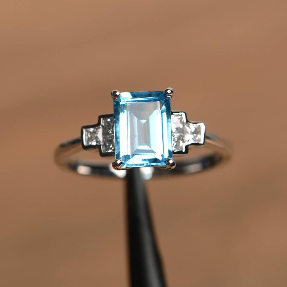 Topas-Versprechensring Schweizer Blautopasring Smaragdschliffblauer Edelstein Sterlingsilber von PalmaryJewelry