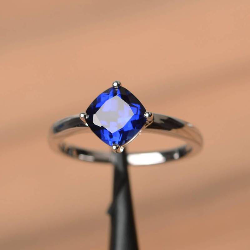Verlobungsring Blauer Saphir Ring September Geburtsstein Edelstein Kissenschliff Edelsteine Sterling Silber von PalmaryJewelry