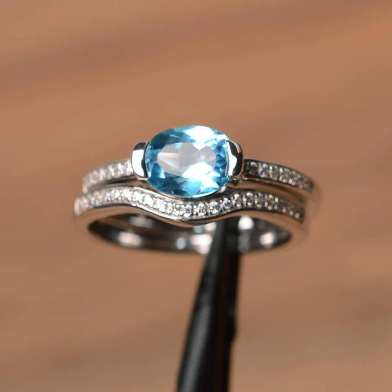 Verlobungsring Schweizer Blautopasring Ovaler Geschliffener Blauer Edelstein Silberring von PalmaryJewelry
