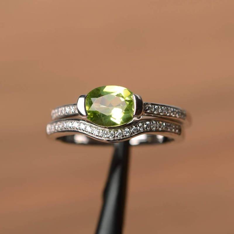 Versprechen Ring Natürlichen Peridot August Geburtsstein Oval Geschnitten Grünem Edelstein Sterling Silber von PalmaryJewelry