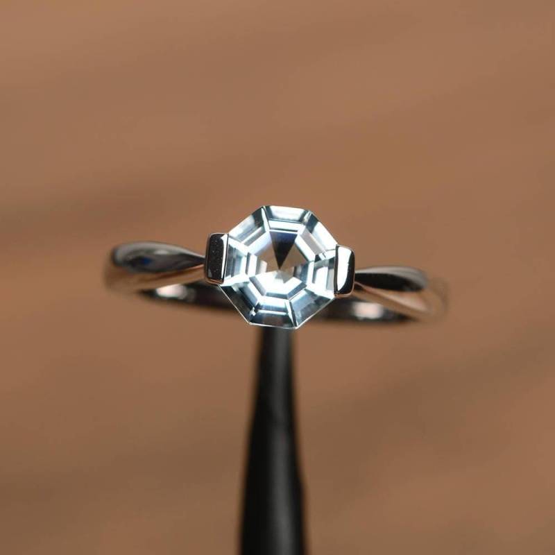 Vorschlag Ring Natürliche Aquamarin März Geburtsstein Achteckigen Geschnittenen Blauen Edelstein Sterlingsilber von PalmaryJewelry