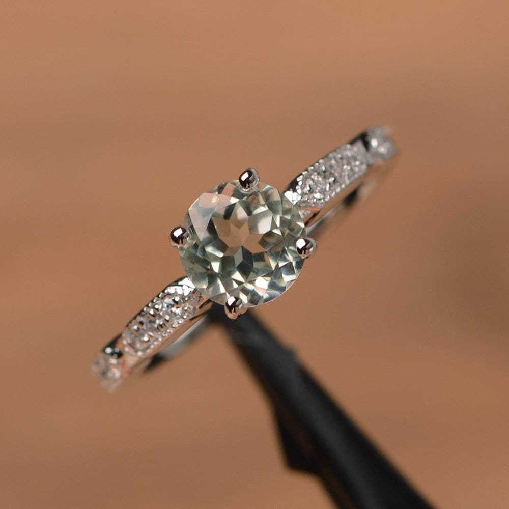 Zart Grün Amethyst Ehering Aus Sterling Silber Runden Antragsring von PalmaryJewelry