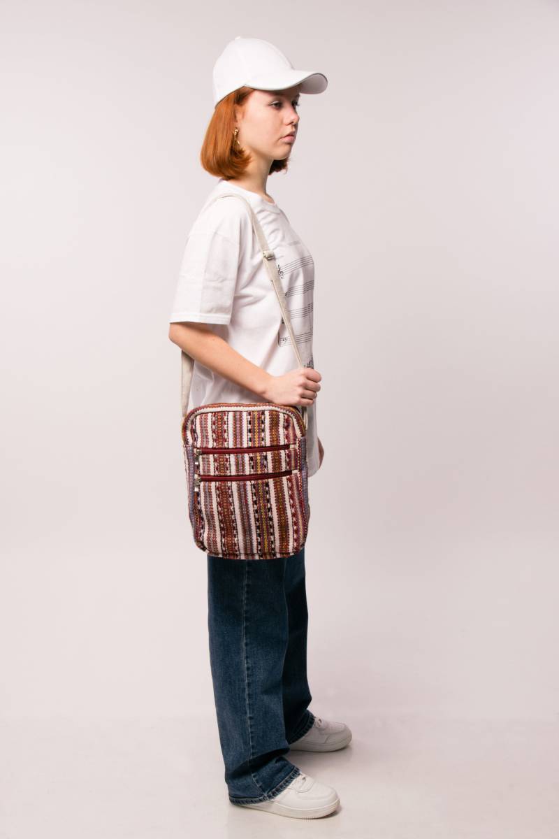 Umhängetasche Aus Vintage Hanfstoff Mit Wolle Und Lederelementen Bio Natur Handgemacht Hanf Homepun von Paloriavintagefabric