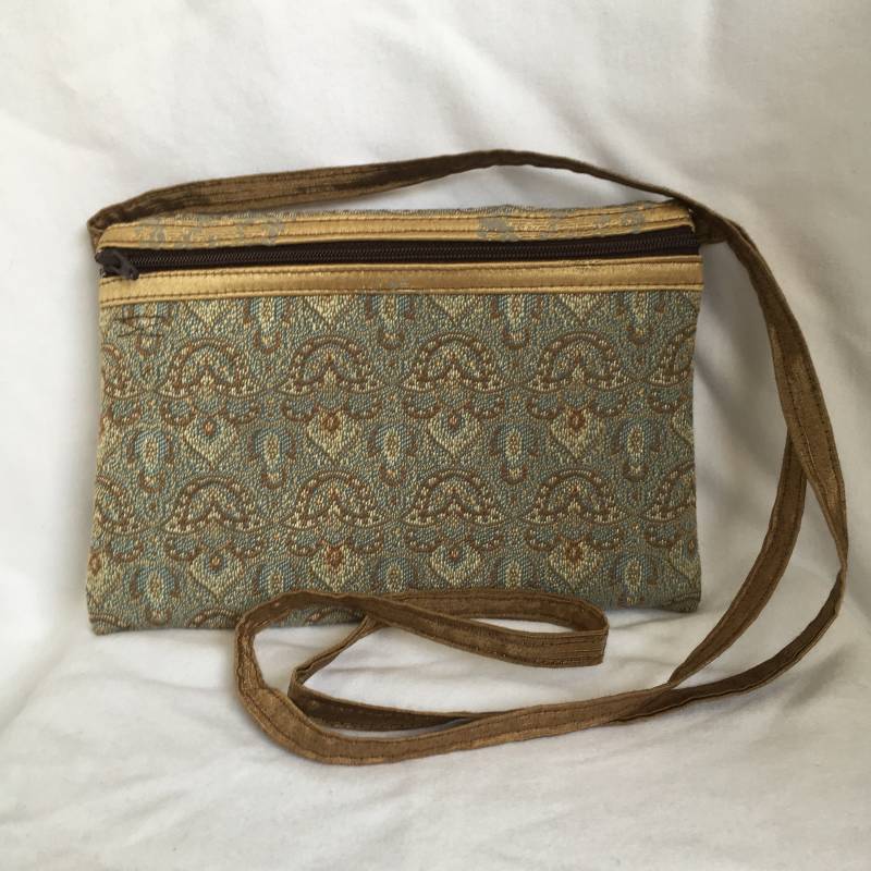 Handgemachte Crossbody Reisetasche Braun Aqua Gold Stoff von PamelaFarnsworthBags
