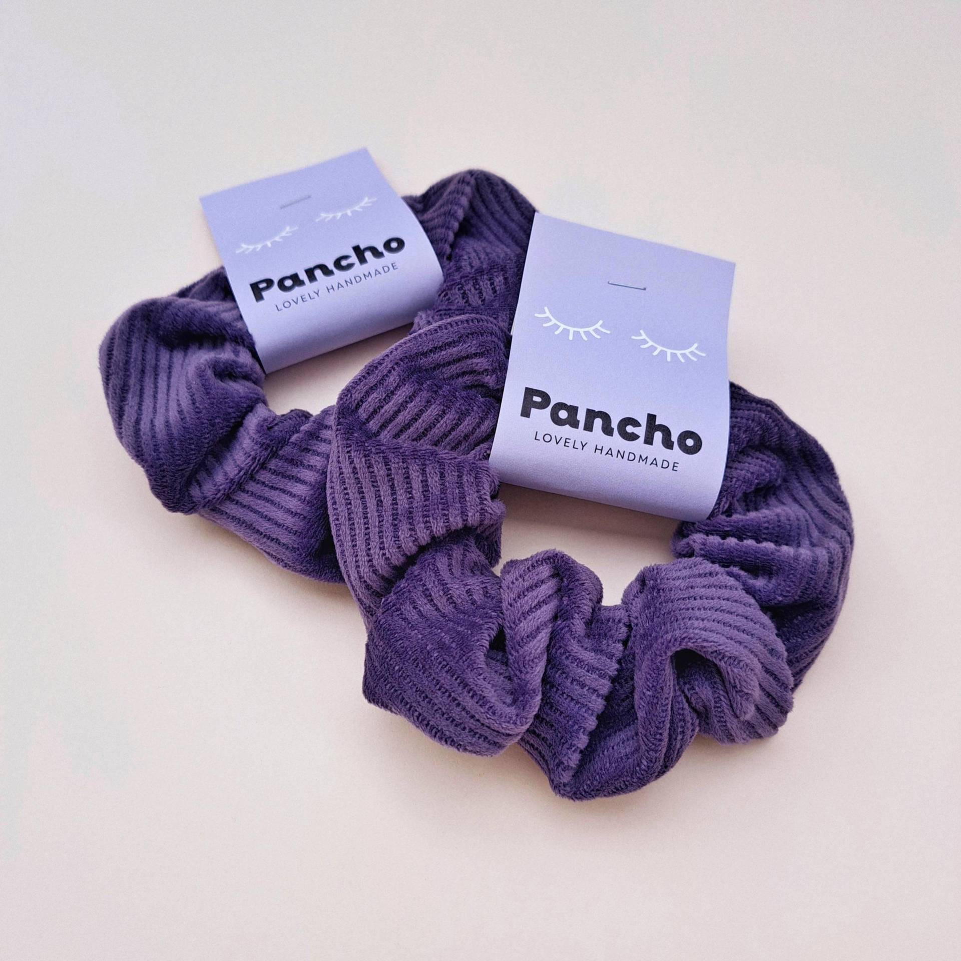 Cord Scrunchie in Lila - Haargummi Aus Für Lässiges Haarstyling, Großer Weicher Zopfgummi, Accessoire Haare, Xl Samt von PanchoHandmade