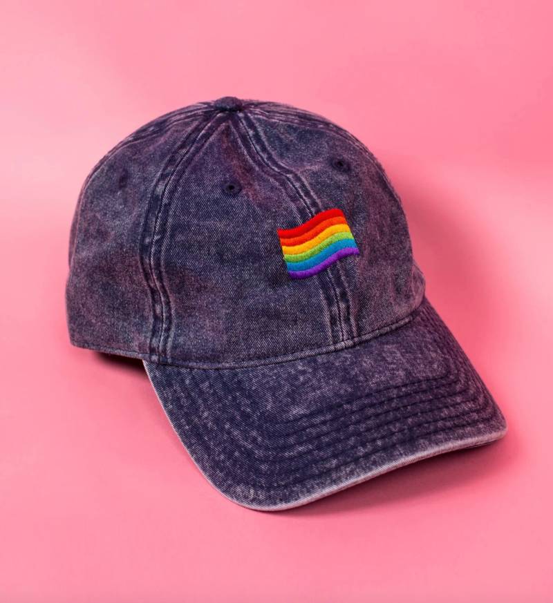 Gay Pride Hut Lgbt Regenbogen Flagge Geschenk Für Queer Denim Hat von PanderShirts