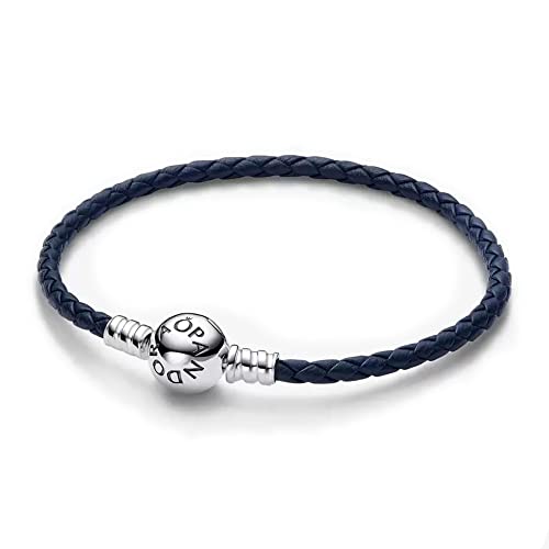 PANDORA Moments Blaues Geflochtenes Lederarmband mit Kugelverschluss, Kompatibel Moments, Größe: 17,5 cm, 592790C01-S1 von PANDORA