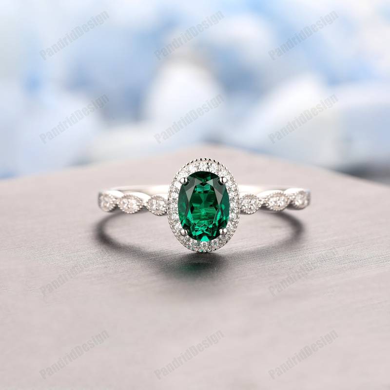 Heiligenschein 5 X 7 Mm Oval Cut Smaragd Ehering, Massiv Goldring, Antike Mai Birthstone Verlobungsring, Milgrain Edelstein Ring Jewlery von PandridDesign