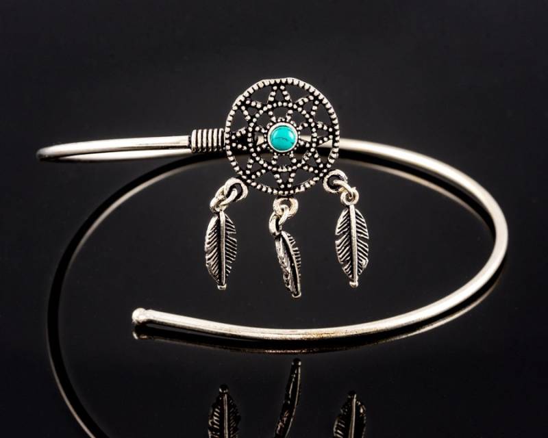 Silberne Traumfänger Armstulpe Türkis Boho Armband von PangeaOneWorldShop