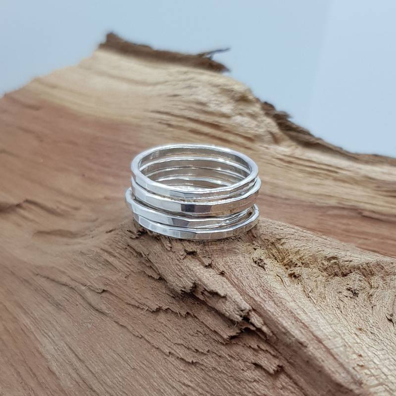 Gehämmerter Sterling Silber Ring Midi Band Zum Stapeln Gehämmerter Sterling Silber Ring Midi Band Zum Stapeln von PangolinCreations