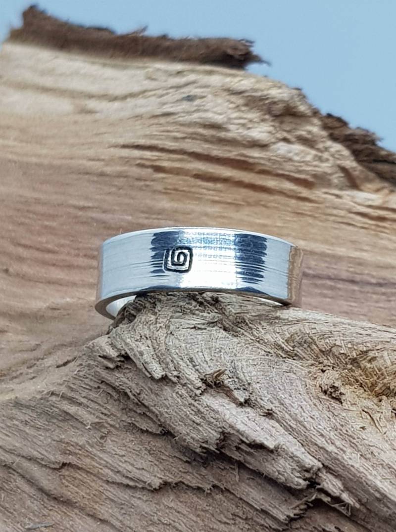 sterling Silber Handgestempelt Ring sterling Silber Handgestempelt Ring von PangolinCreations