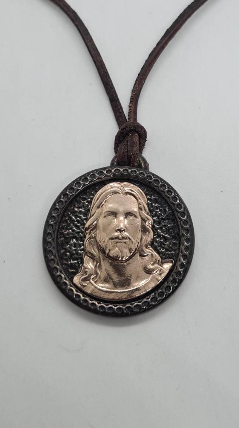 Jesus Christus Medaillon 24 Karat Vergoldet, Leder Halskette . Modeschmuck Handgefertigt, Anhänger Ist Blei - Und Nickelfrei von Pangun