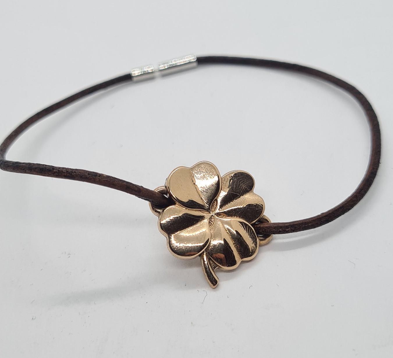 Kleeblatt 24 Karat Vergoldetes Armband Als Glücksbringer Wassergefärbtem Leder von Pangun