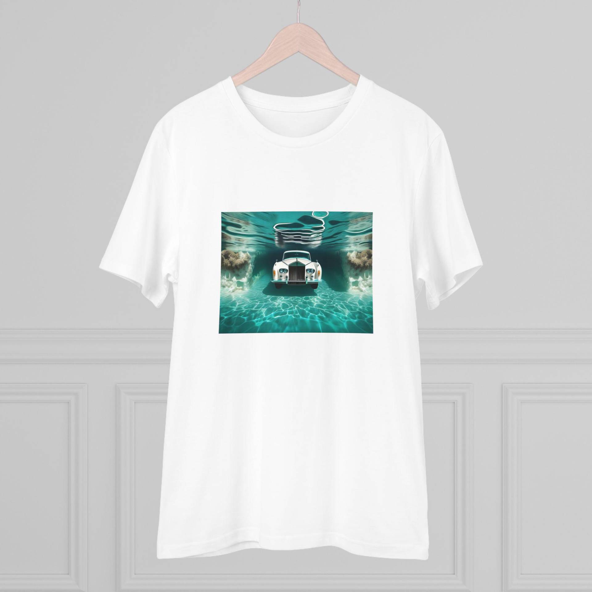 Rolls Royce Shirt - Bio-T-Shirt Oldtimer Unter Wasser Ozeantiefen Grafik T-Shirt Streetwear Unisex Style Rolls Royce Shirt - Bio-T-Shirt Oldtimer Unter Wasser Ozeantiefen Grafik T-Shirt Streetwear Unisex Style von Pantehes