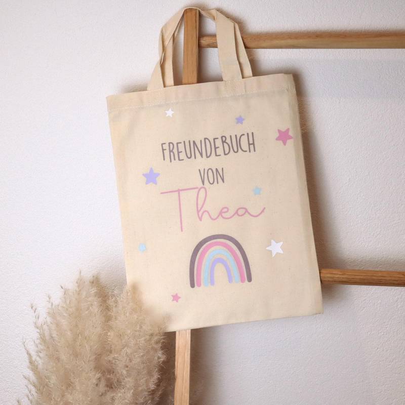Freundebuch Tasche Mit Namen - Personalisierte Kindertasche Regenbogen | Freundebuchtasche Kita Schule Geschenk Einschulung Freundebuch Tasche Mit Namen - Personalisierte Kindertasche Regenbogen | Freundebuchtasche Kita Schule Geschenk Einschulung von Pantersie