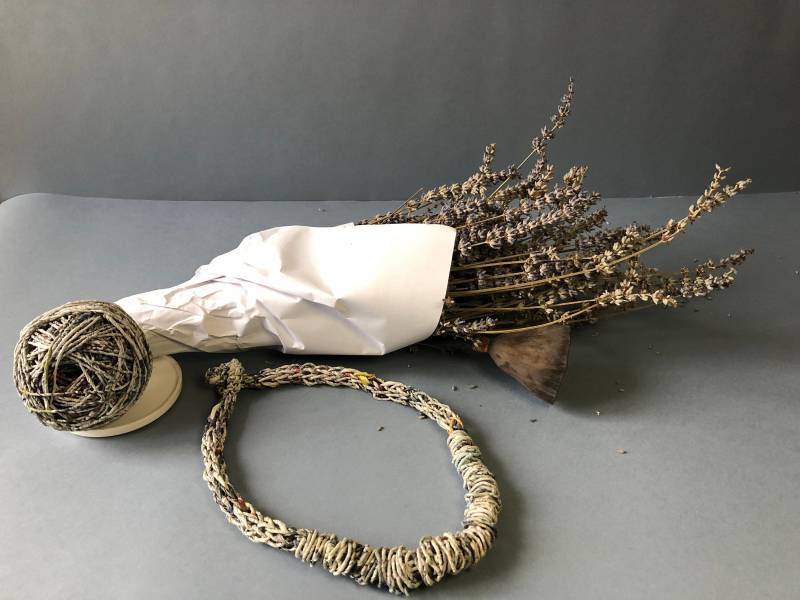 Frühling Mod Papier Halskette von PaolaPatrunoJewelry