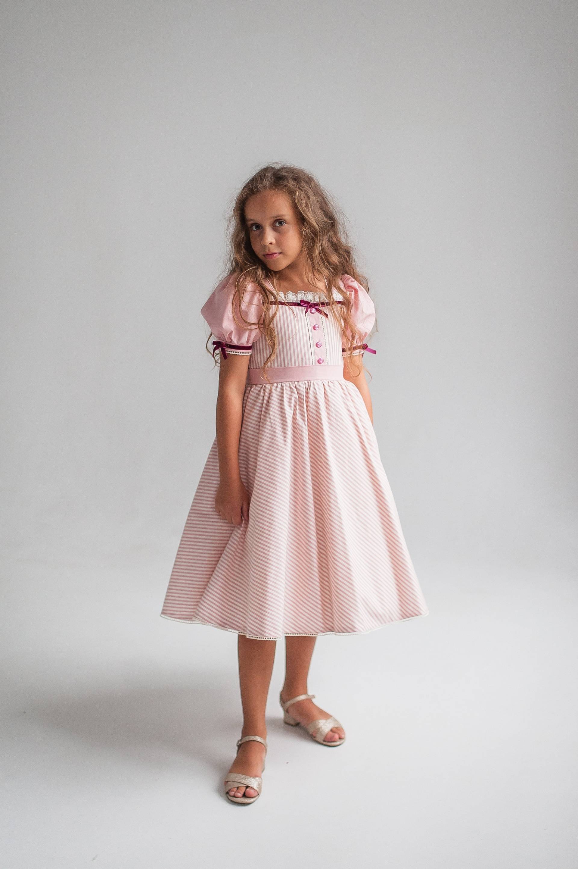 Rosa Kleid Für Baby Mädchen Und Kleinkinder Im Puppenstil, Party 1. Geburtstag Kleid, Cosplay Kostüm von PapaPandaFamily