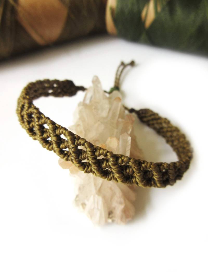 Braun Khaki Makramee Freundschaft Boho Armband Handgemacht Mit Gewachsten Fäden. Wasserdicht Unisex Und Verstellbar Braun Khaki Makramee Freundschaft Boho Armband Handgemacht Mit Gewachsten Fäden. Wasserdicht Unisex Und Verstellbar von PapachoCreations