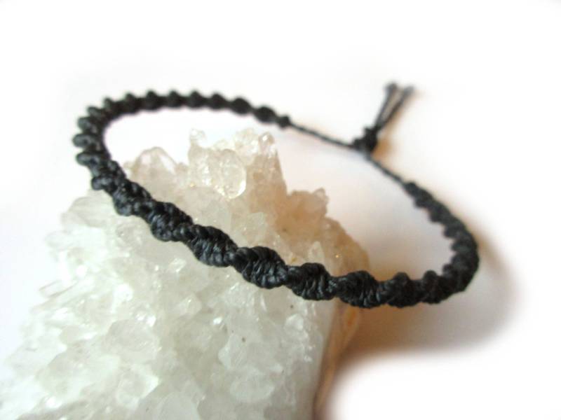 Sehr Dunkles Anthrazit Freundschaft Armband/Unisex Runde Spirale Armband Geflochten Mit Wachsschnur & Makramee Knoten. Verstellbaren Réf.ps474 Sehr Dunkles Anthrazit Freundschaft Armband/Unisex Runde Spirale Armband Geflochten Mit Wachsschnur & Makramee Knoten. Verstellbaren Réf.ps474 von PapachoCreations