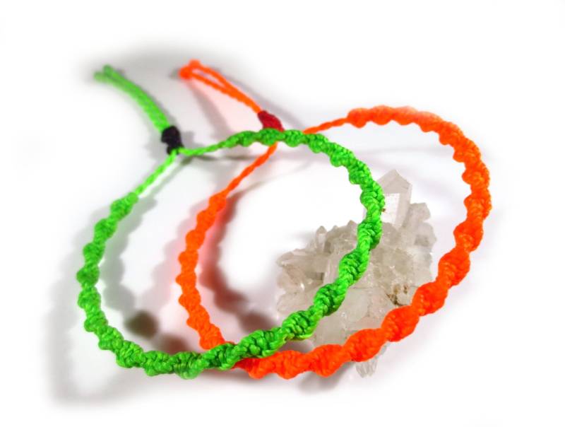 x2 Fluo Green Lime & Orange Freundschaft Armbänder/Spiral Armband Handgefertigt/Geflochten Mit Wachsschnur Und Knoten. Schiebeknoten. Réf.ps329+Ps393 x2 Fluo Green Lime & Orange Freundschaft Armbänder/Spiral Armband Handgefertigt/Geflochten Mit Wachsschnur Und Knoten. Schiebeknoten. Réf.ps329+Ps393 von PapachoCreations