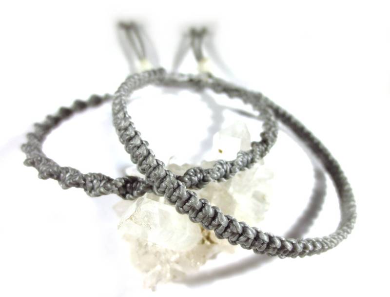 x2 Grau Freundschaft Armbänder/Bohemian/Surf Armbänder Handgefertigt/Gewebt/Geflochten Mit Makramee Knoten Réf.pp+Ps208 x2 Grau Freundschaft Armbänder/Bohemian/Surf Armbänder Handgefertigt/Gewebt/Geflochten Mit Makramee Knoten Réf.pp+Ps208 von PapachoCreations