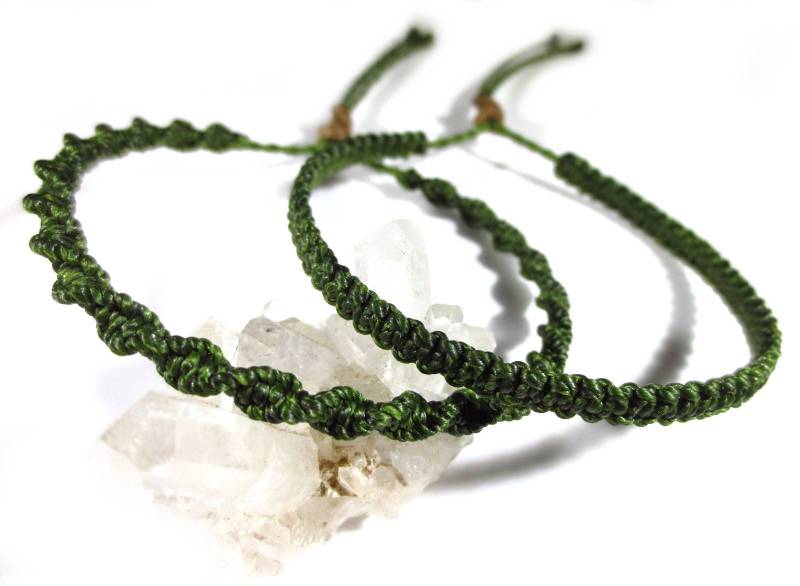 x2 Military Armee Grün Dunkel Kaki Freundschaft/Bohemian/Surf Makramee Laufflächen Armband Handgemachte Réf.pp+Ps88 von PapachoCreations