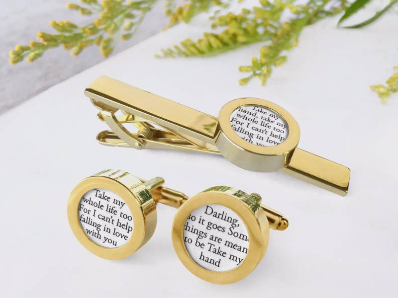 Manschettenknöpfe Mit Ihrem Song Auf Baumwolle Oder Personalisierbar von PaperAnniversaryLove