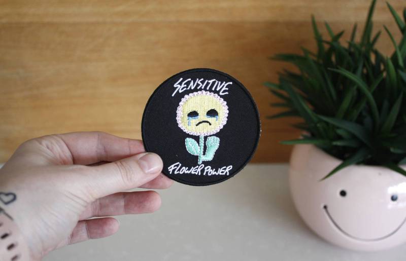 Aufnäher Sensitive Flower Power von PaperKindness