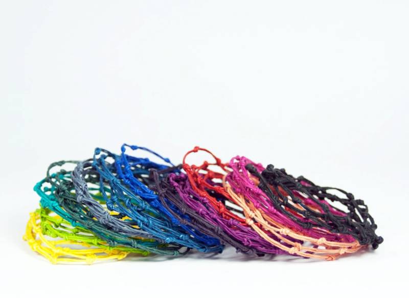 Diy Kit Knot Bracelet/Necklace - Handmade Gift Fun & Easy With Paper Twine Choose Your Own Colors Diy Kit Knot Bracelet/Necklace - Handmade Gift Fun & Easy With Paper Twine Choose Your Own Colors von PaperPhine