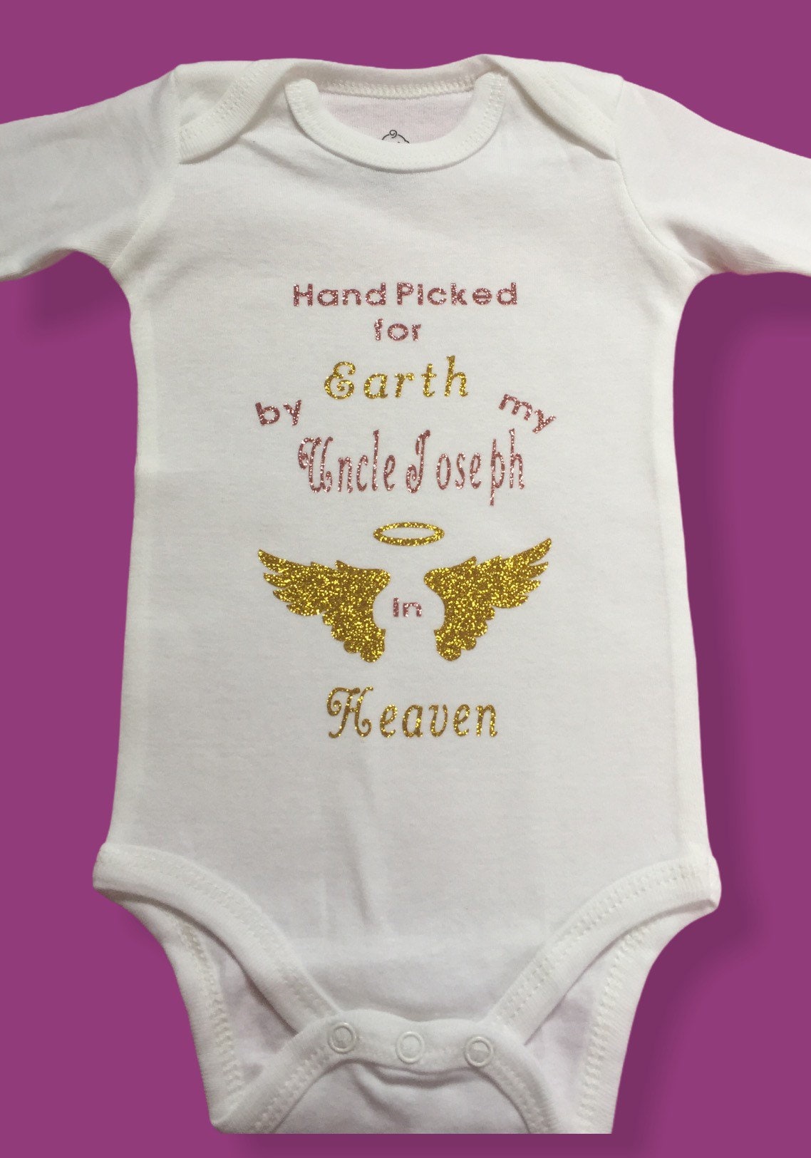 Personalisierter Baby Engel Flügel Strampelanzug Erinnerungsgeschenk Personalisierter Baby Engel Flügel Strampelanzug Erinnerungsgeschenk von PaperThoughtsbyGaye