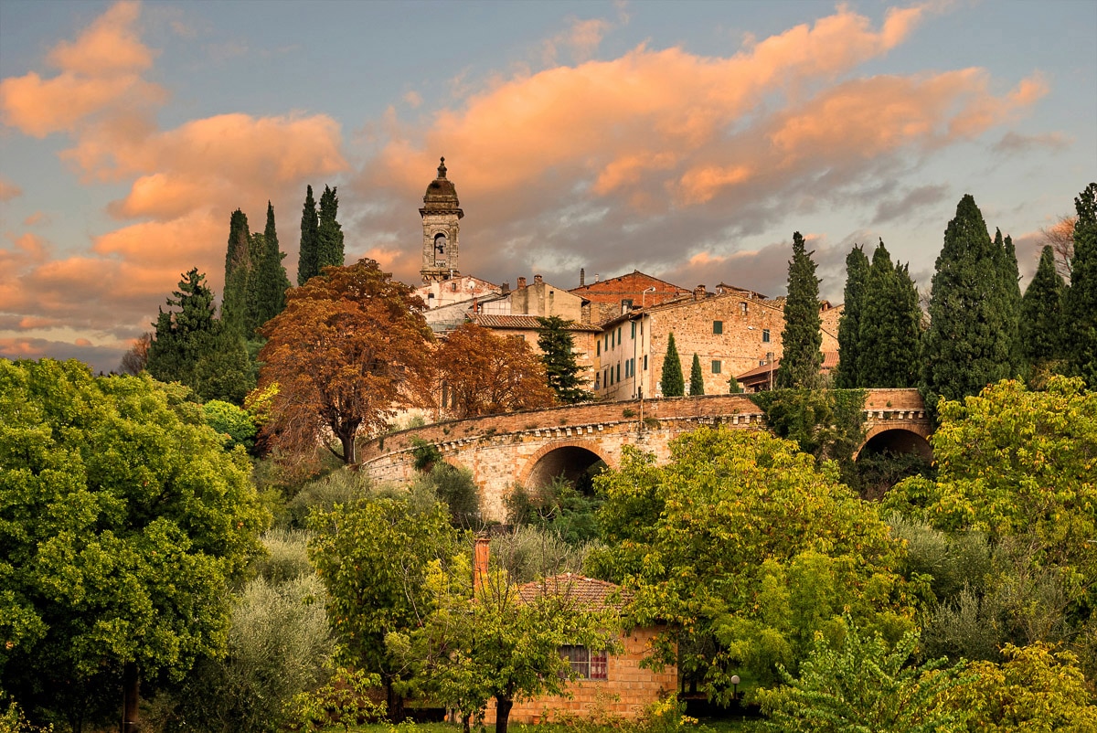 Papermoon Fototapete "Altes Schloss" von Papermoon