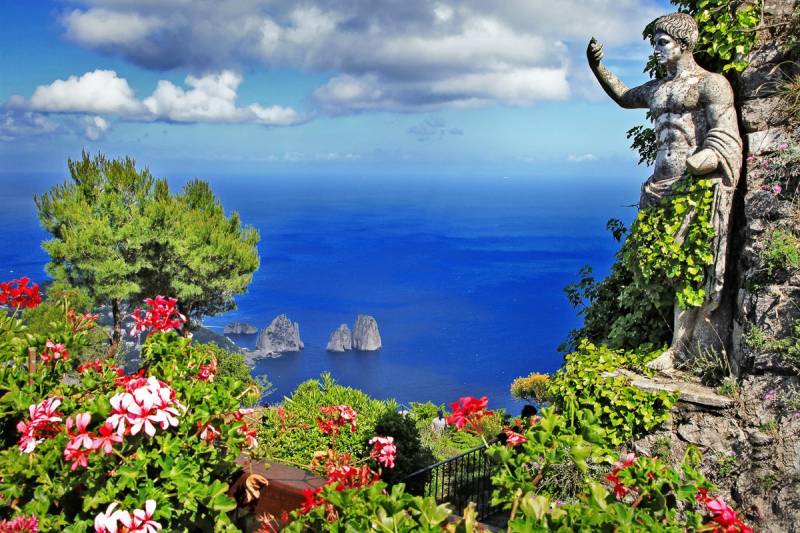 Papermoon Fototapete "Capri Island View" von Papermoon