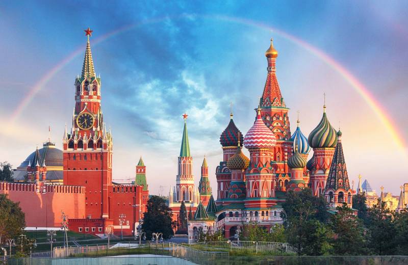 Papermoon Fototapete "KREML-MOSKAU BASILIUS KATHEDRALE ROTER PLATZ STADT XXL" von Papermoon