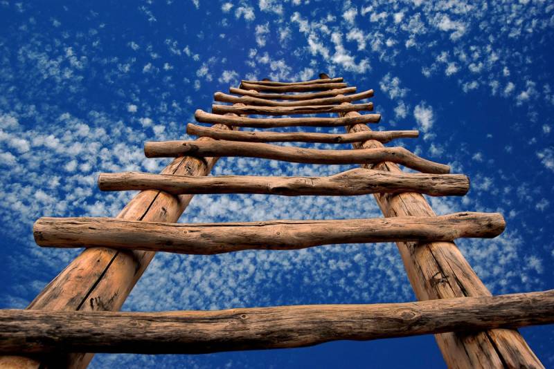 Papermoon Fototapete "Leiter in Himmel" von Papermoon