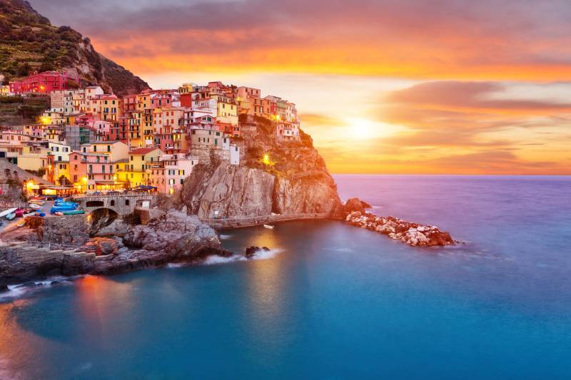 Papermoon Fototapete "Manarola, Cinque Terre Coast" von Papermoon