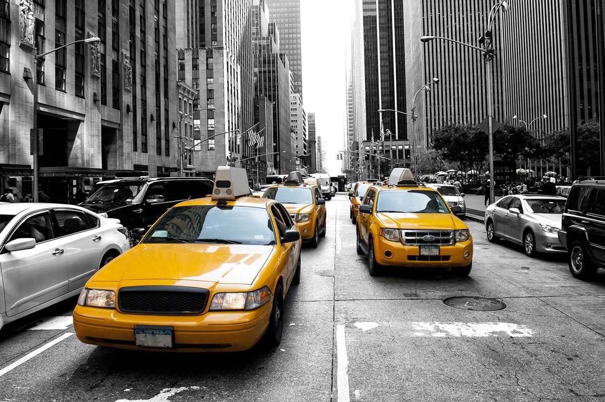 Papermoon Fototapete "New Yorker Taxis" von Papermoon