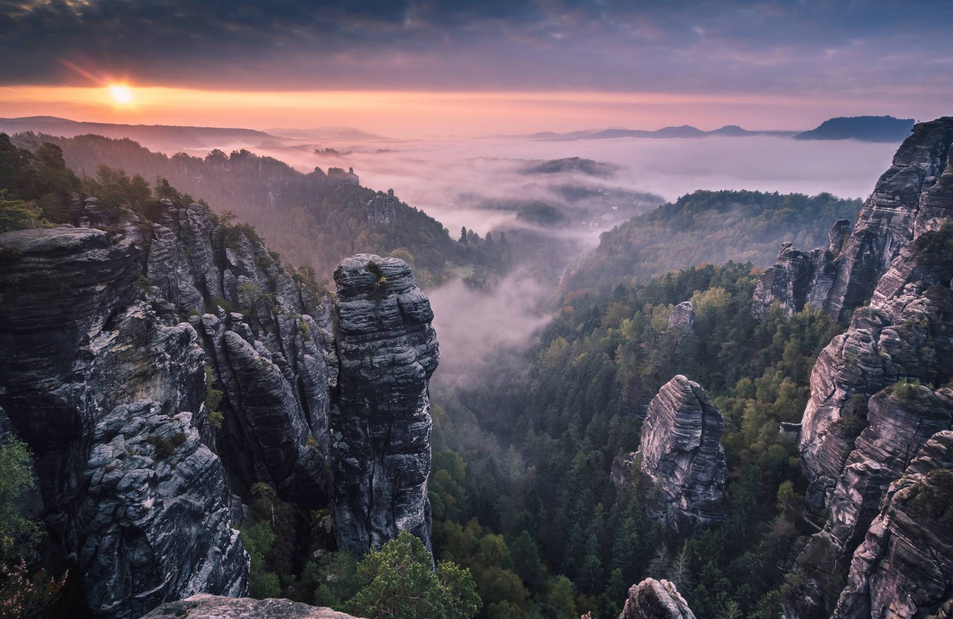 Papermoon Fototapete "Photo-Art ANDREAS WONISCH, SONNENAUFGANG AUF DEN FELSEN" von Papermoon