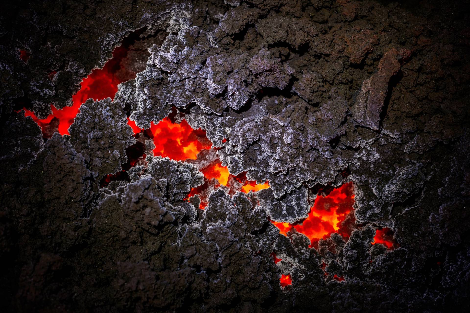 Papermoon Fototapete "Photo-Art BARATHIEU GABRIEL, LAVA" von Papermoon