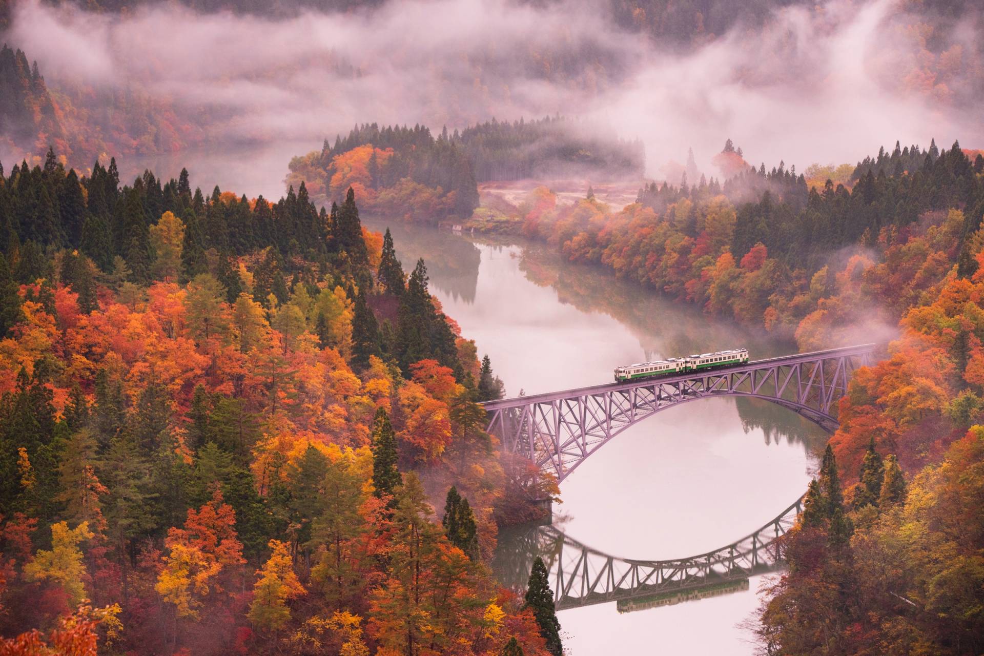 Papermoon Fototapete "Photo-Art KEI SASAKI, HERBST TADAMI LINE" von Papermoon