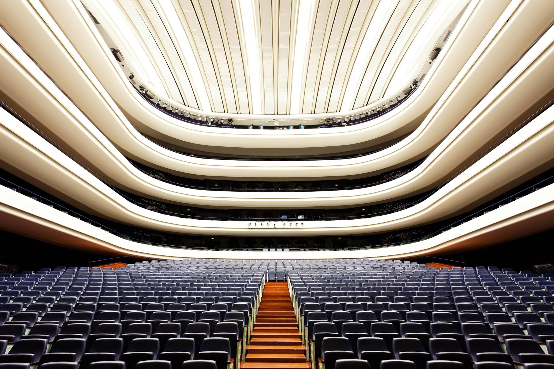 Papermoon Fototapete "Photo-Art MARTIN FLECKENSTEIN, SALA PRINCIPAL" von Papermoon