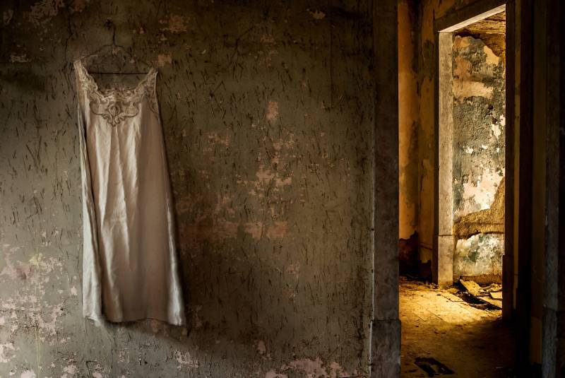 Papermoon Fototapete "Photo-Art MILENA SEITA, LE TEMPS RETROUVAC" von Papermoon