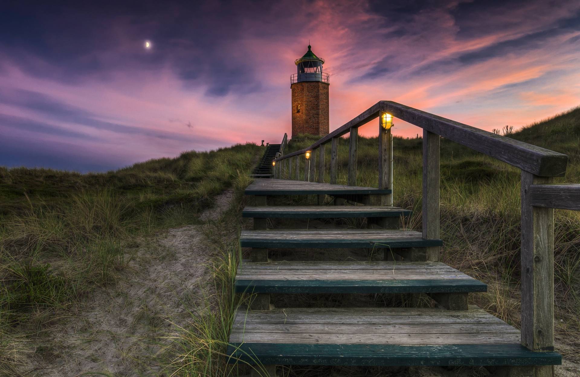 Papermoon Fototapete "Photo-Art THOMAS SIEGEL, WEG ZUM LEUCHTTURM" von Papermoon