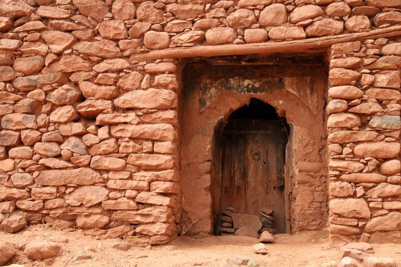 Papermoon Fototapete "Steinhaus" von Papermoon