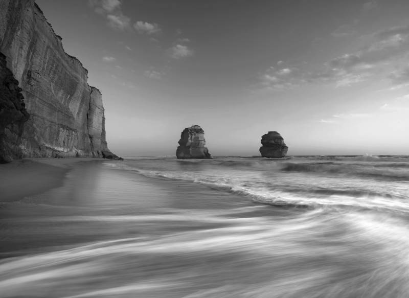 Papermoon Fototapete "Strand Schwarz & Weiß" von Papermoon