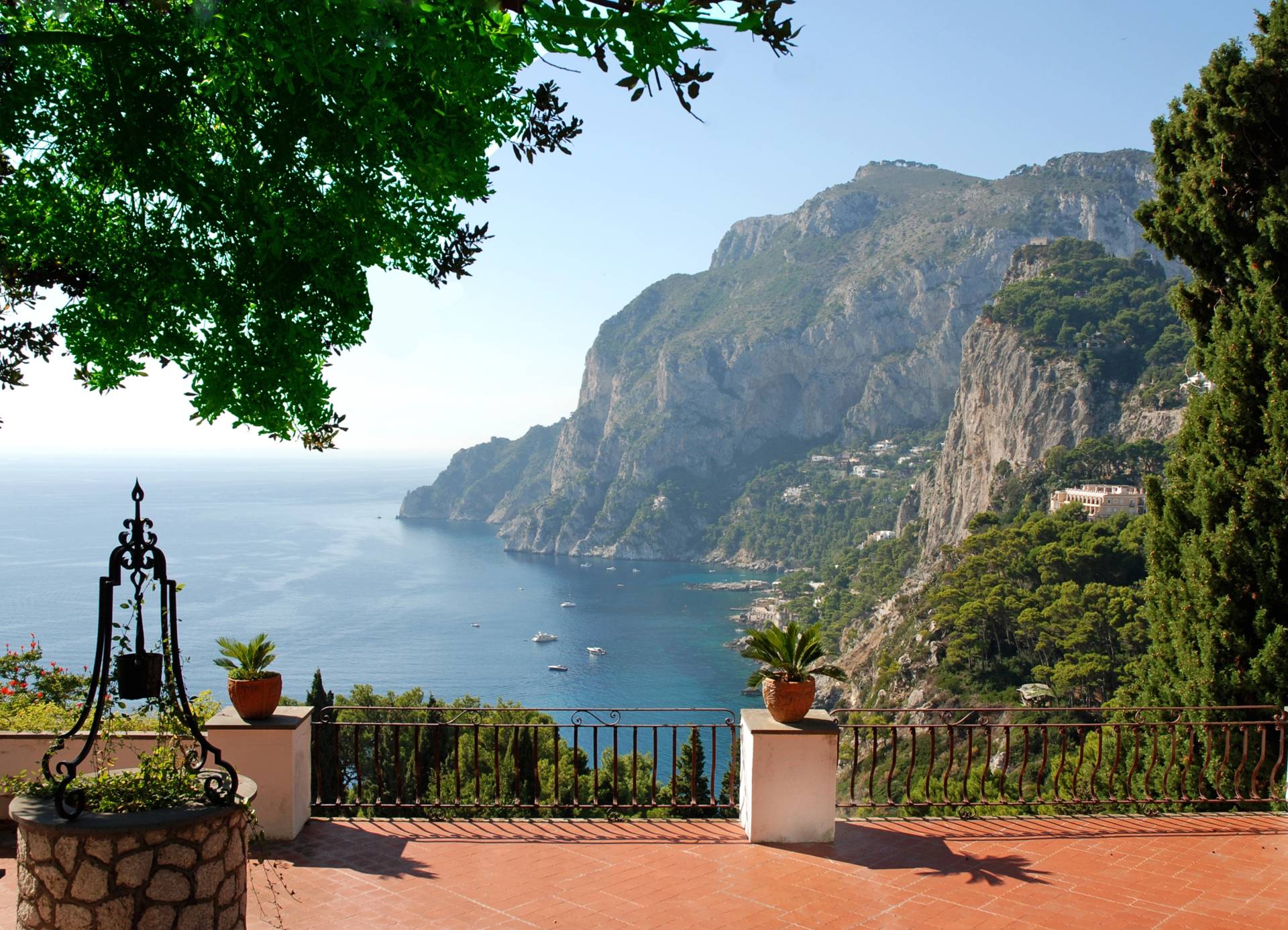 Papermoon Fototapete "Terrace View" glatt von Papermoon