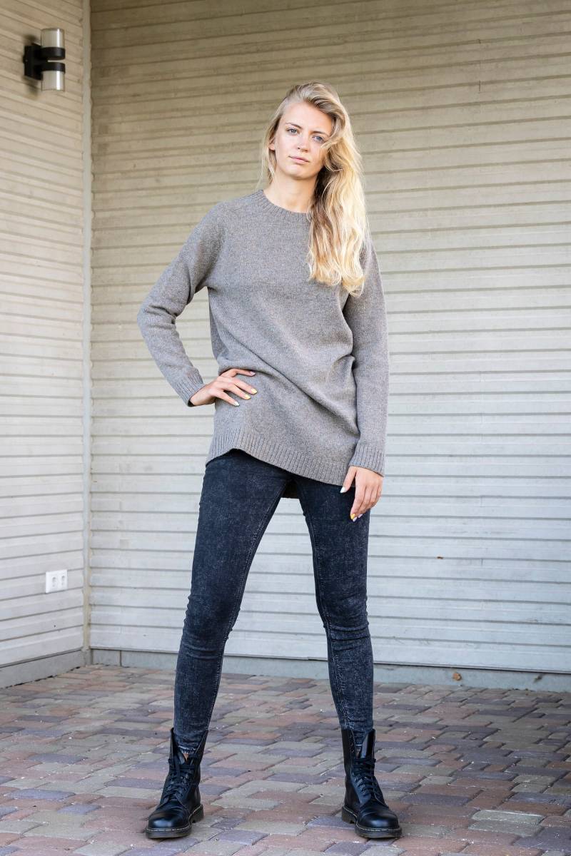 Langer Wollpullover, Gestricktes Langes Sweatshirt, Basic Wollpullover, Damen Strickmode, Strickwolle Tunika, Naturbrauner Pullover, Bio-Wolle von PappusStore