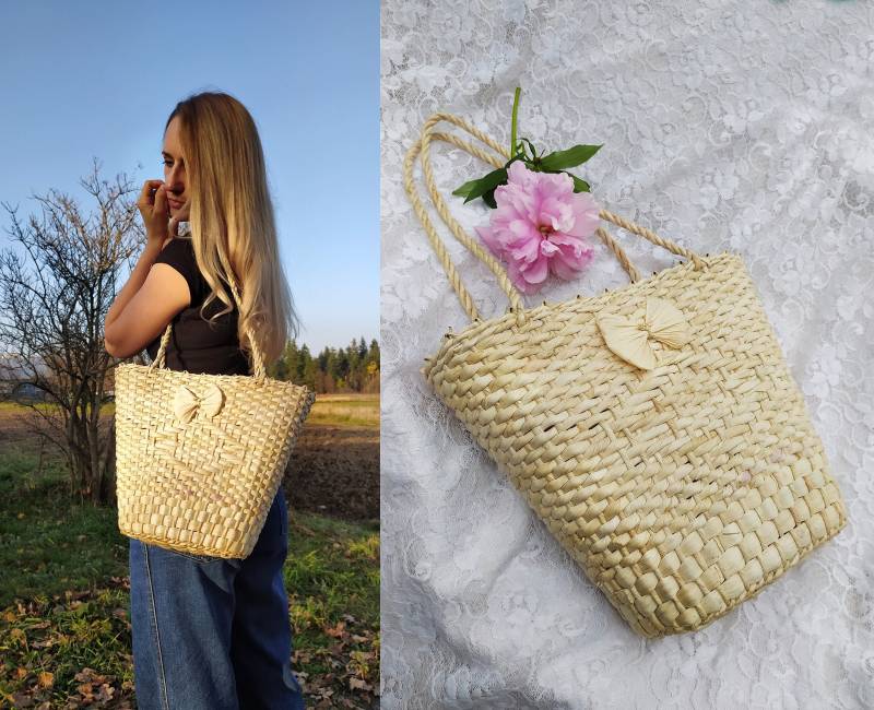 Hand Woven Natural Corn Straw Beach Bag, French Basket, Boho Chic Market Summer Shoulder Vacation Tote Husk Bun von ParChevalier