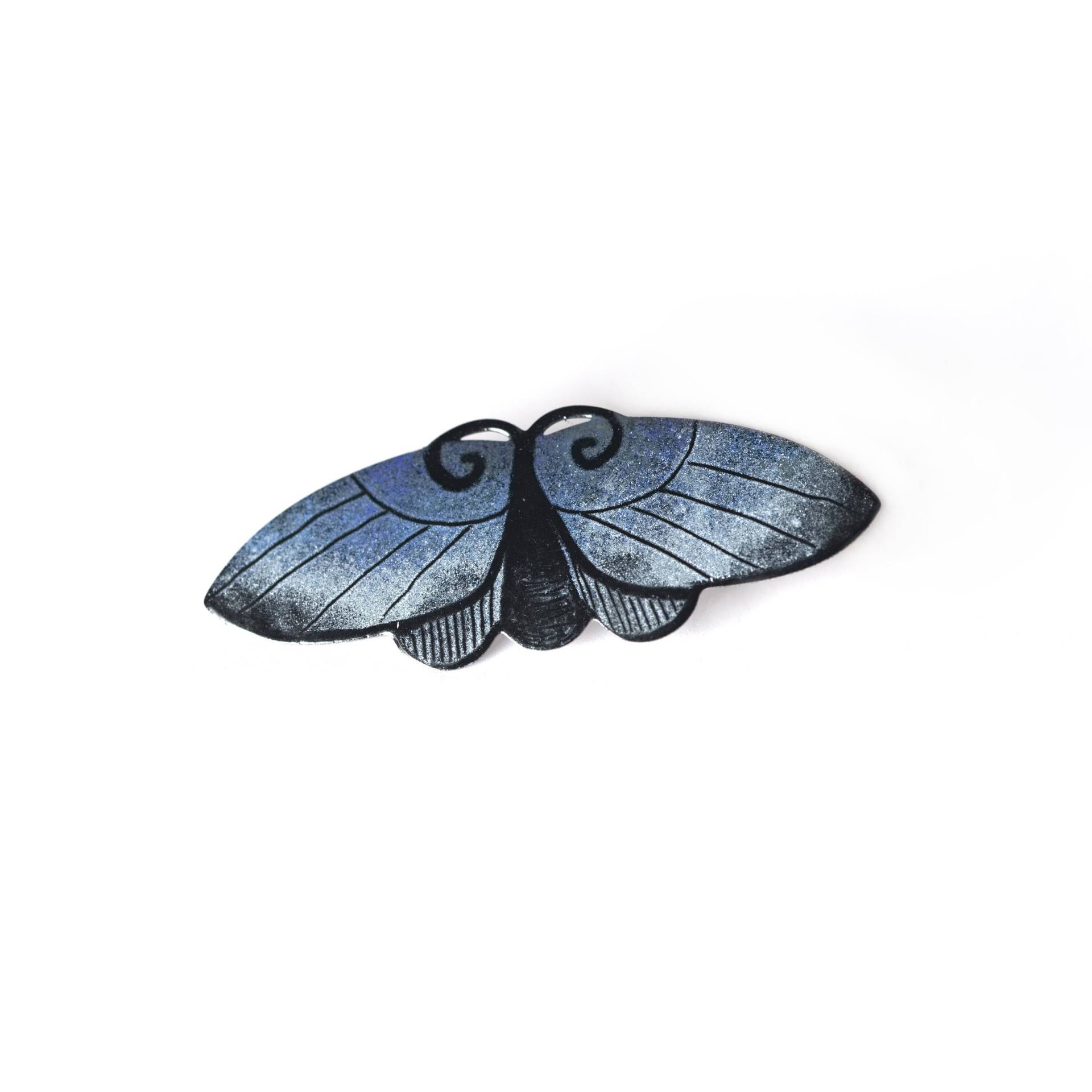 Brosche // Anstecknadel Abzeichen Motte Edelstahl Illustrierte Skurrile Statement Accessoires Brosche // Anstecknadel Abzeichen Motte Edelstahl Illustrierte Skurrile Statement Accessoires von ParadaJewelry