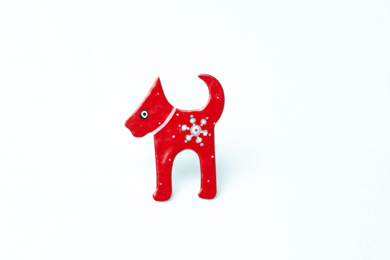 Emaille Brosche Mit Tupfen, Brosche, Tier Pin, Hundeabzeichen, Modeschmuck, Hundeliebhaber Geschenk, Anstecknadel, Illustrierte Roter Hund Emaille Brosche Mit Tupfen, Brosche, Tier Pin, Hundeabzeichen, Modeschmuck, Hundeliebhaber Geschenk, Anstecknadel, Illustrierte Roter Hund von ParadaJewelry