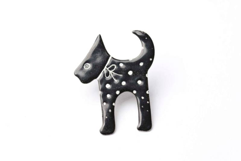 Schwarze Hunde Brosche Mit Polka Dots Emaille Brosche, Pin, Handgezeichnete Hundeabzeichen, Hund Modeschmuck, Hundeliebhaber Geschenk Schwarze Hunde Brosche Mit Polka Dots Emaille Brosche, Pin, Handgezeichnete Hundeabzeichen, Hund Modeschmuck, Hundeliebhaber Geschenk von ParadaJewelry